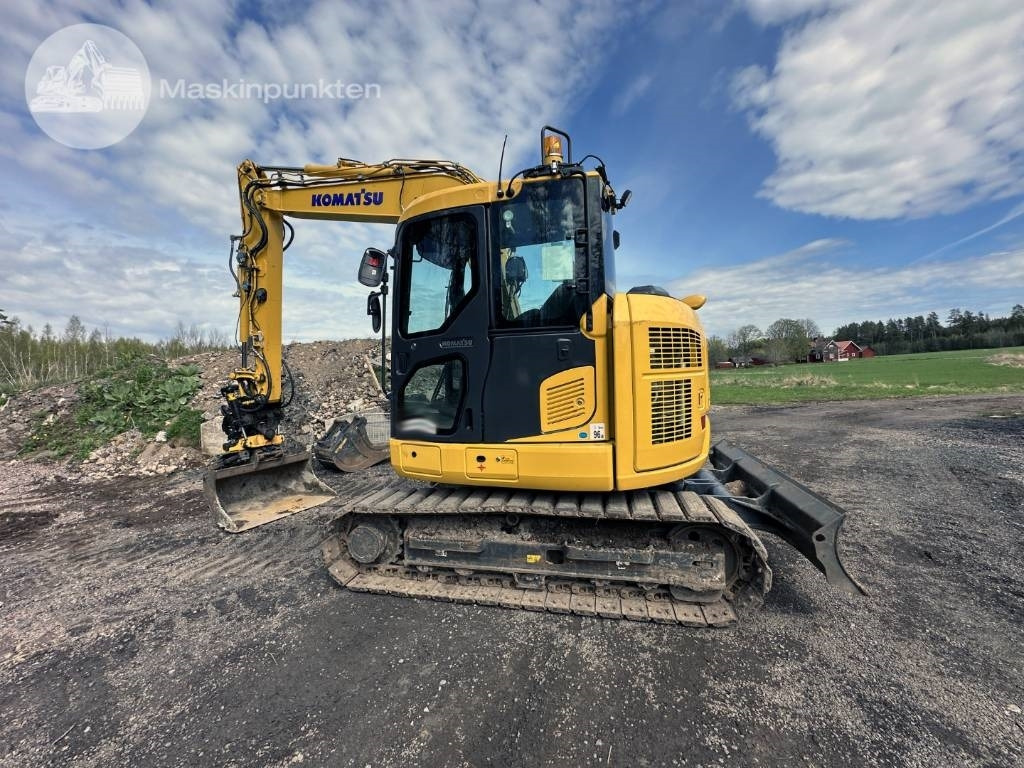Komatsu PC 78 US-11 E0 - Mini pelle: photos 1 Komatsu PC 78 US-11 E0 - Mini pelle: photos 1