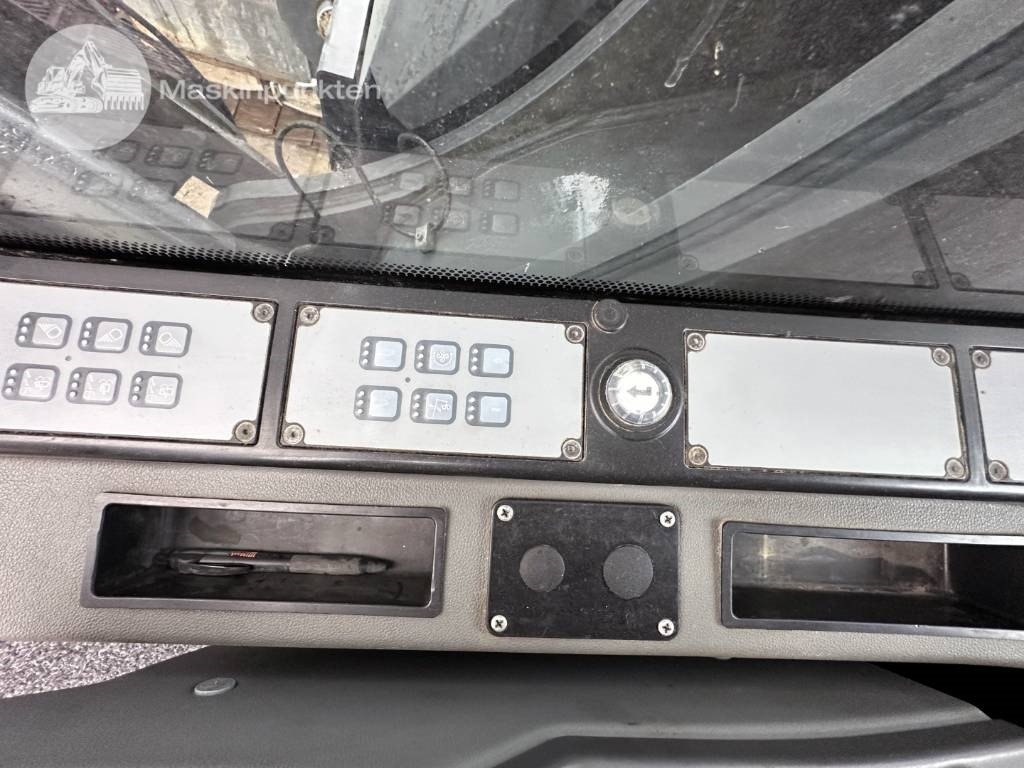 Pelle sur chenille Liebherr R 966 HD: photos 23