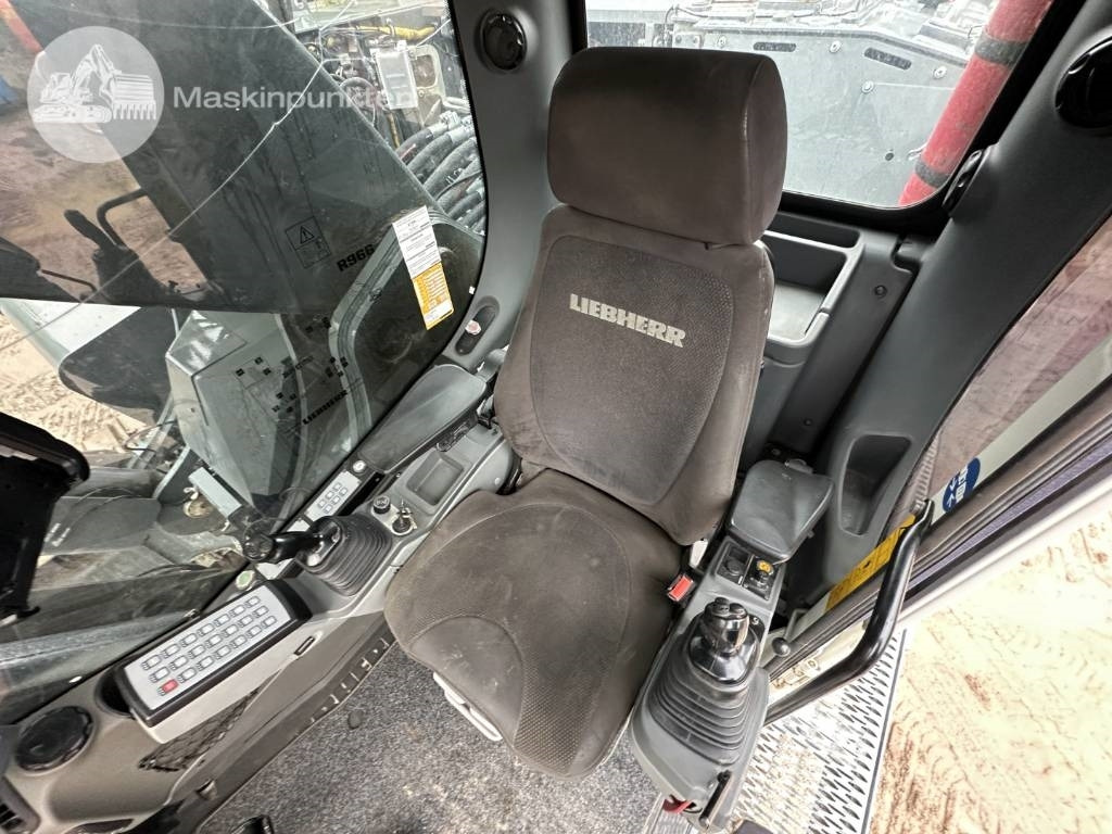 Pelle sur chenille Liebherr R 966 HD: photos 14