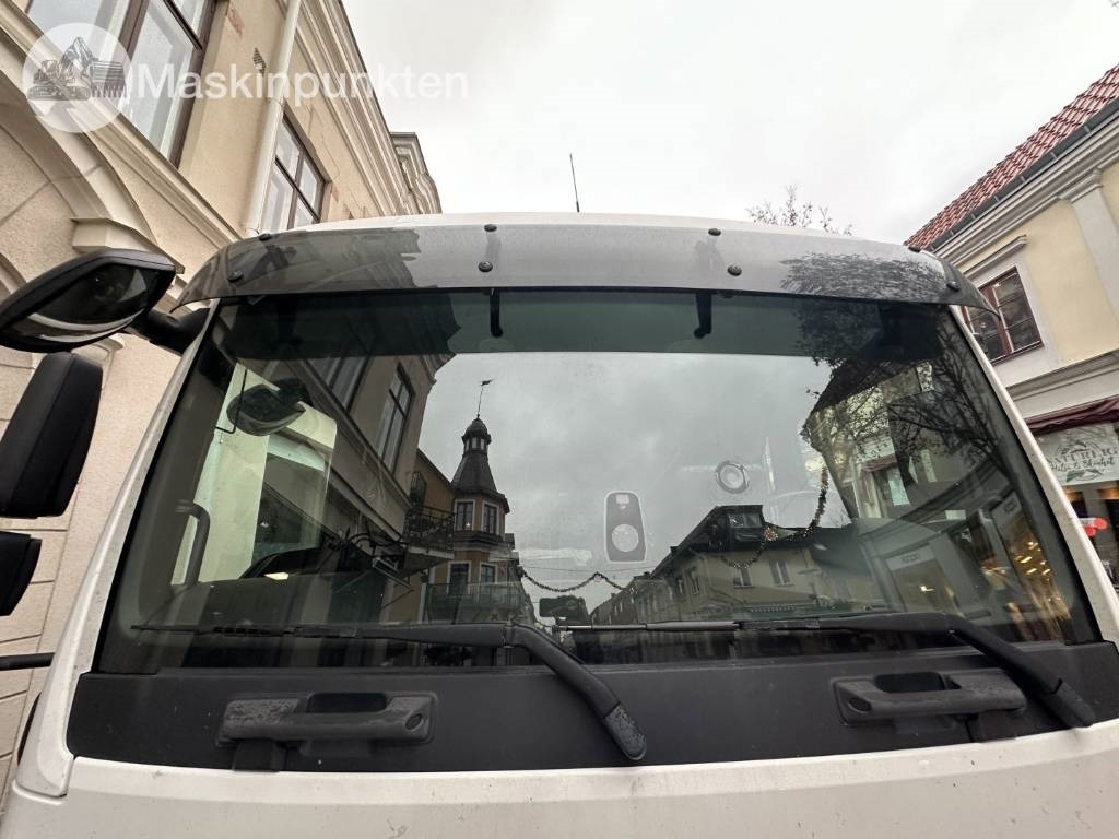 Camion fourgon MAN TGL 12.190: photos 47 Camion fourgon MAN TGL 12.190: photos 47