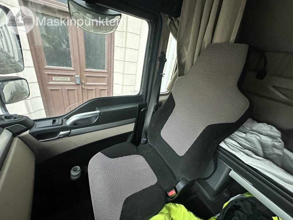 Camion fourgon MAN TGL 12.190: photos 31 Camion fourgon MAN TGL 12.190: photos 31