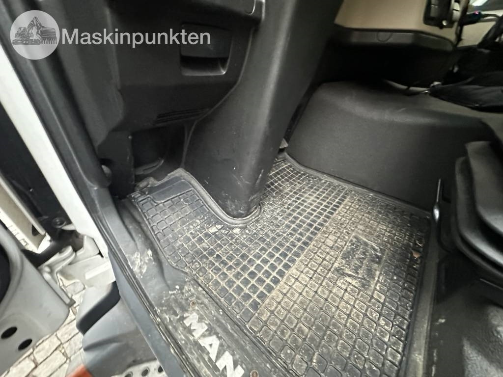 Camion fourgon MAN TGL 12.190: photos 15 Camion fourgon MAN TGL 12.190: photos 15