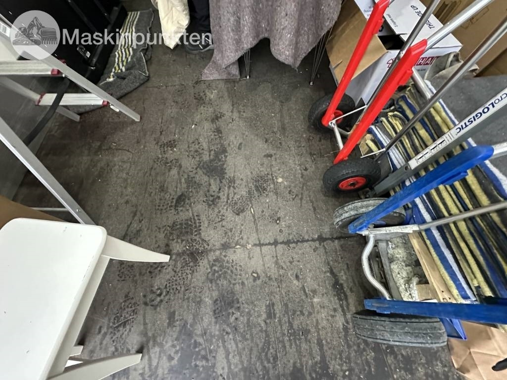 Camion fourgon MAN TGL 12.190: photos 49 Camion fourgon MAN TGL 12.190: photos 49