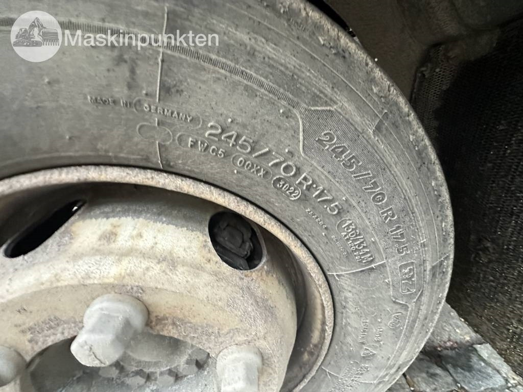 Camion fourgon MAN TGL 12.190: photos 33 Camion fourgon MAN TGL 12.190: photos 33