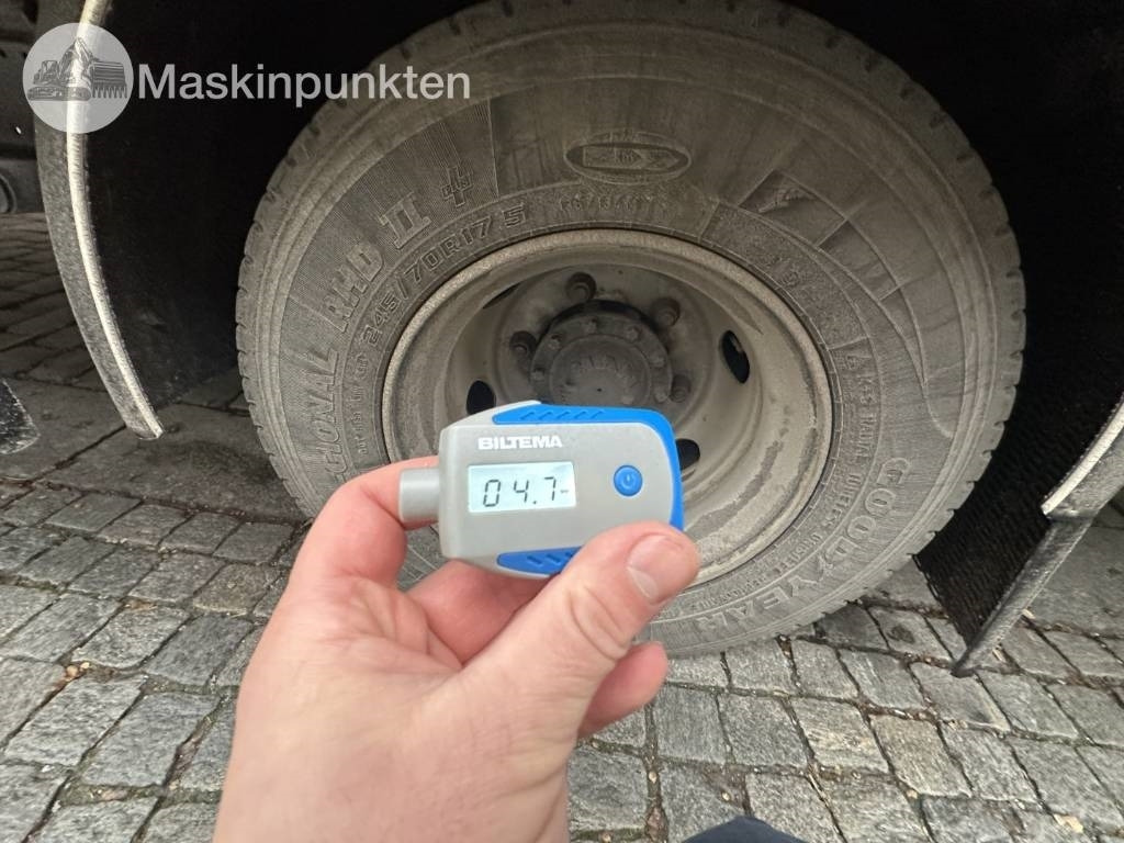 Camion fourgon MAN TGL 12.190: photos 38 Camion fourgon MAN TGL 12.190: photos 38