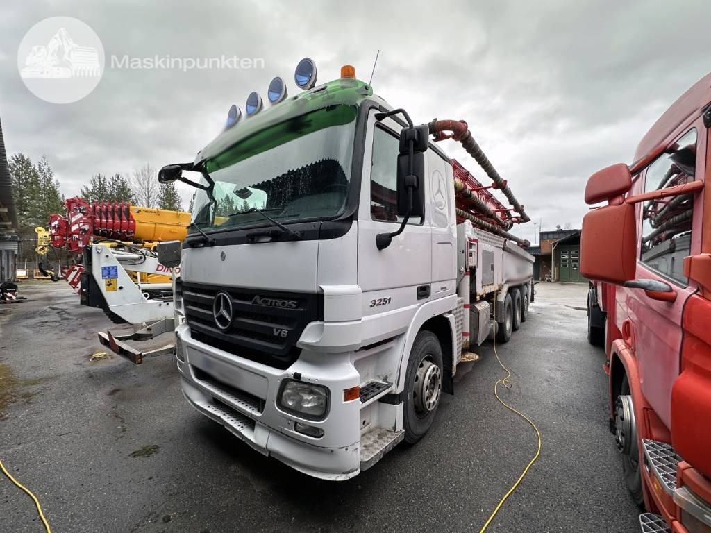 Mercedes-Benz 2651 L 8X4 Junjin jxzr42-5.16hp - Camion pompe: photos 2 Mercedes-Benz 2651 L 8X4 Junjin jxzr42-5.16hp - Camion pompe: photos 2