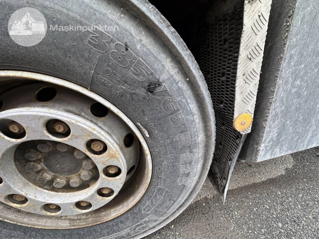 Camion malaxeur Mercedes-Benz 2651 L 8X4 Junjin jxzr42-5.16hp: photos 43 Camion malaxeur Mercedes-Benz 2651 L 8X4 Junjin jxzr42-5.16hp: photos 43