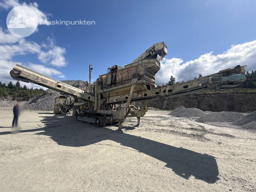 Metso LT 1100 + Bandmatare - Concasseur mobile: photos 2 Metso LT 1100 + Bandmatare - Concasseur mobile: photos 2