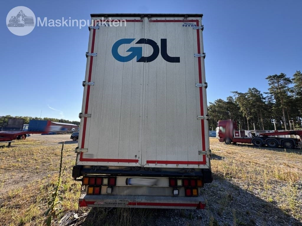 NTM UPP-45L-3 - Semi-remorque fourgon: photos 4 NTM UPP-45L-3 - Semi-remorque fourgon: photos 4