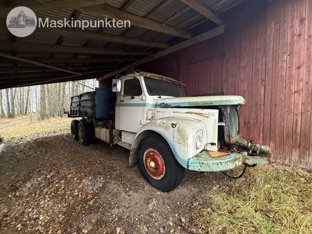 Scania LS 76 kranbil - Camion grue: photos 1 Scania LS 76 kranbil - Camion grue: photos 1