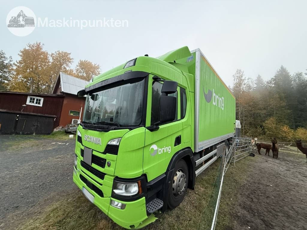 Scania P 320  - Camion fourgon: photos 1 Scania P 320  - Camion fourgon: photos 1