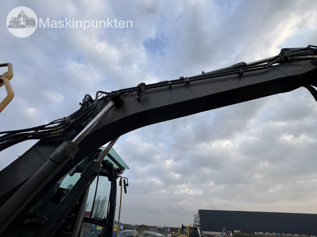 Pelle sur chenille Volvo ECR 145 EL: photos 27