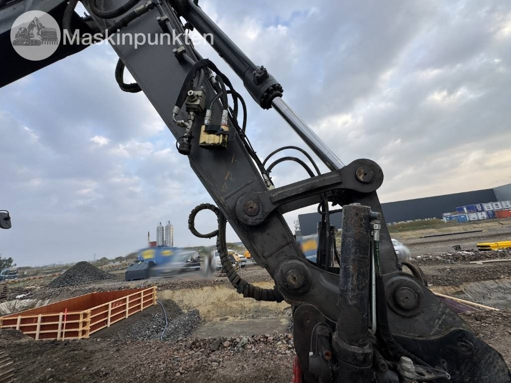 Pelle sur chenille Volvo ECR 145 EL: photos 29