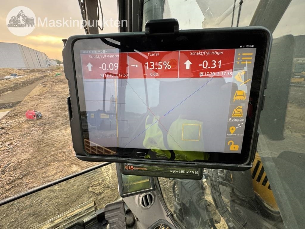 Pelle sur chenille Volvo ECR 145 EL: photos 49
