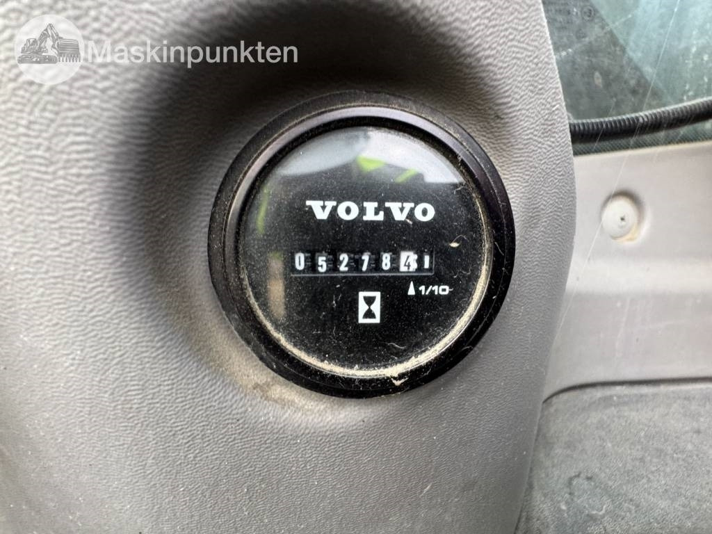 Pelle sur chenille Volvo ECR 145 EL: photos 42