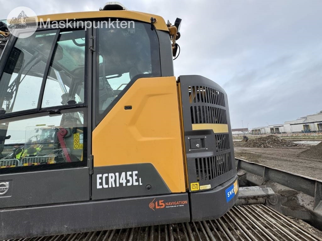 Pelle sur chenille Volvo ECR 145 EL: photos 20