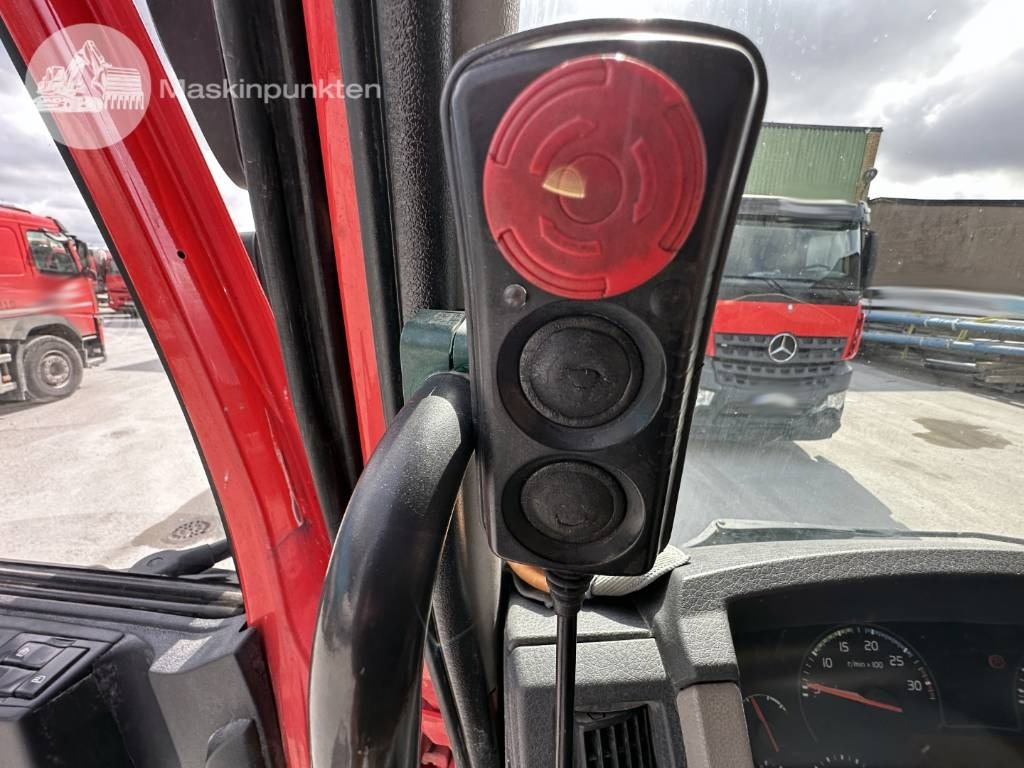 Camion malaxeur Volvo FE 320: photos 32