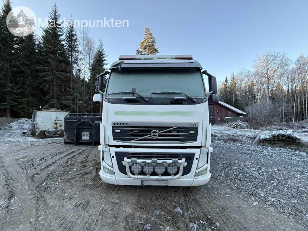 Volvo FH 8*4 Tridem lastväxlare - Camion ampliroll: photos 4 Volvo FH 8*4 Tridem lastväxlare - Camion ampliroll: photos 4