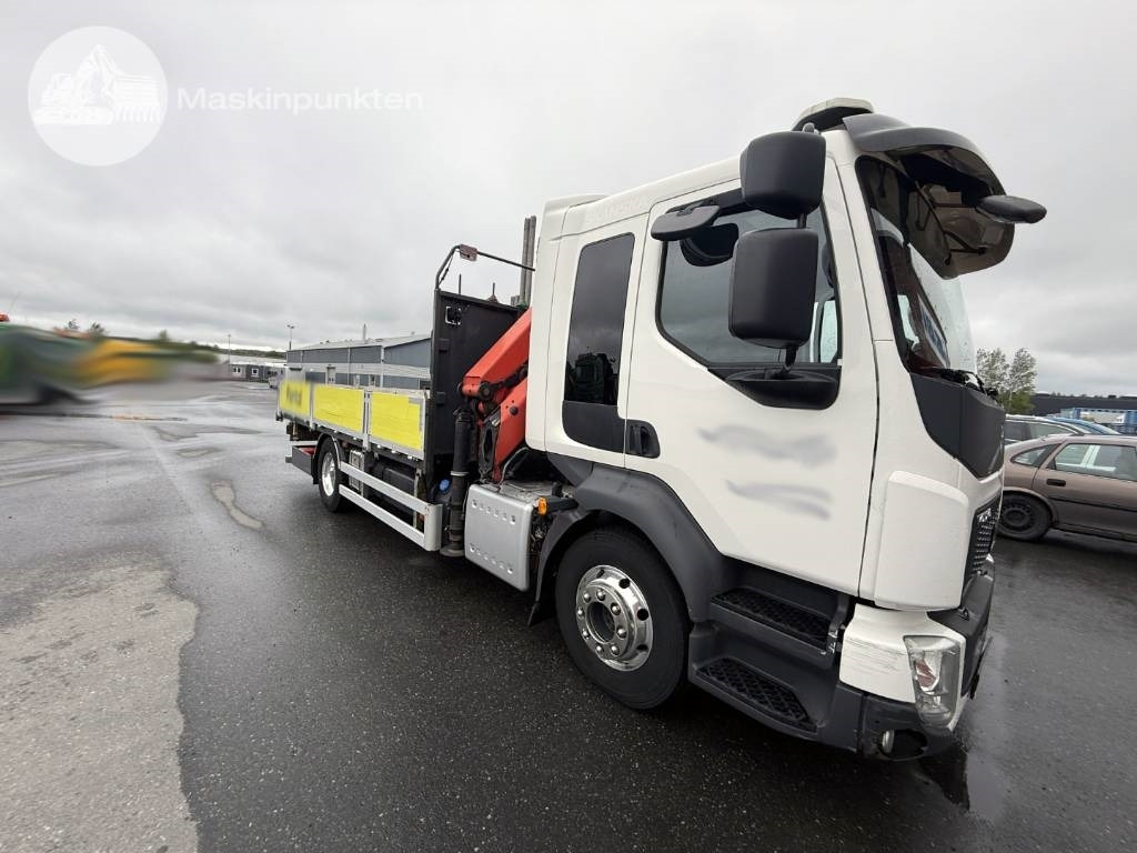 Volvo FL 260 - Camion grue: photos 1 Volvo FL 260 - Camion grue: photos 1