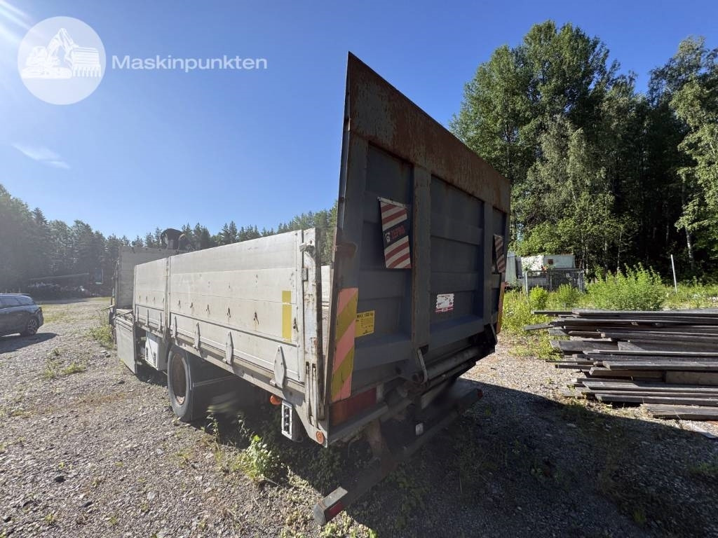 Volvo FL 614  - Camion grue: photos 3 Volvo FL 614  - Camion grue: photos 3