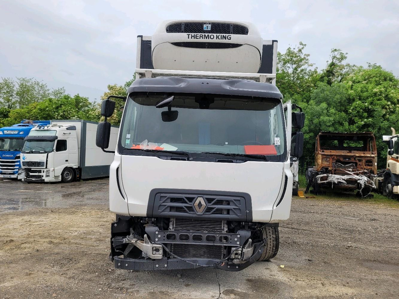 RENAULT D WIDE 380 FRIGO THERMOKING - Camion frigorifique: photos 2 RENAULT D WIDE 380 FRIGO THERMOKING - Camion frigorifique: photos 2