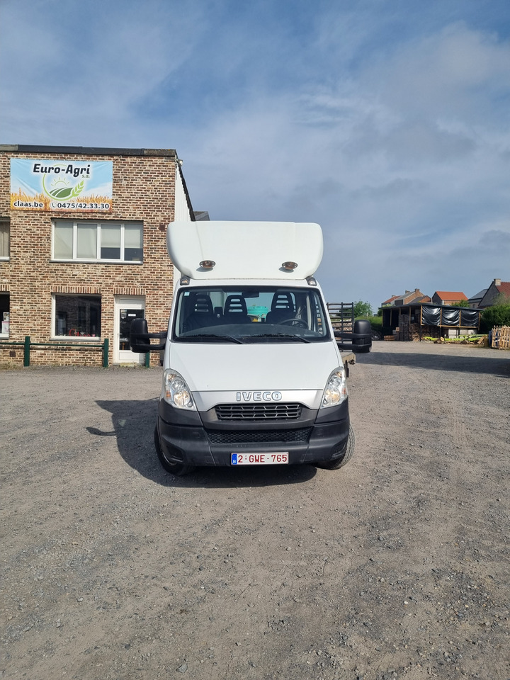 IVECO 40C35 - Tracteur routier: photos 1 IVECO 40C35 - Tracteur routier: photos 1