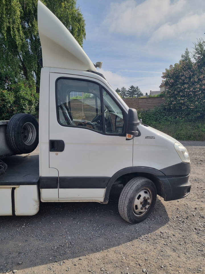 IVECO 40C35 - Tracteur routier: photos 3 IVECO 40C35 - Tracteur routier: photos 3
