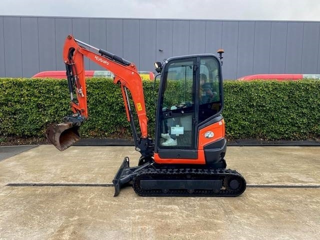 Mini pelle Kubota U 27-4: photos 12