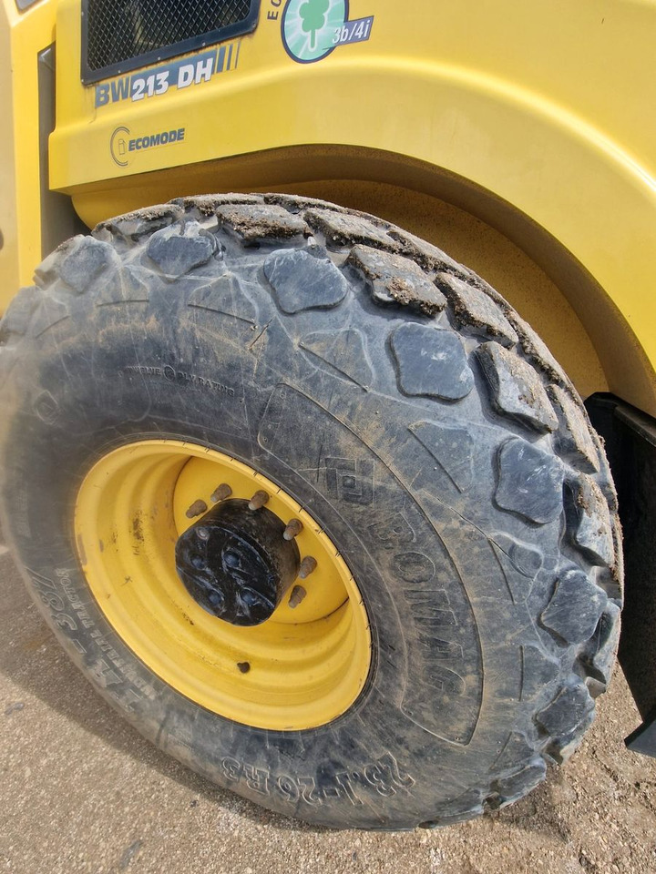 Compacteur à pieds de mouton/ Monocylindre BOMAG Bw 213 DH-4: photos 6