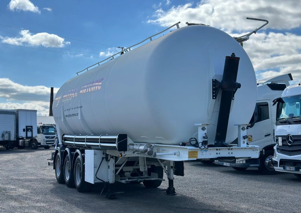 General Trailer 46 m3 KIPPER - Semi-remorque citerne: photos 1 General Trailer 46 m3 KIPPER - Semi-remorque citerne: photos 1