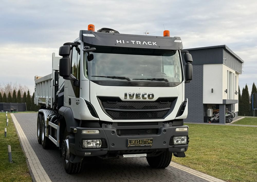 Iveco TRAKKER 450 6X4 PODWÓJNA HYDRO-BURTA HIAB 104 - Camion grue, Camion benne: photos 2 Iveco TRAKKER 450 6X4 PODWÓJNA HYDRO-BURTA HIAB 104 - Camion grue, Camion benne: photos 2