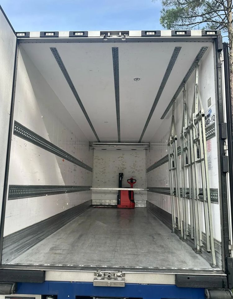 Scania S 500 CARIER FRIGO 6X2 RETARDER - Camion frigorifique: photos 3 Scania S 500 CARIER FRIGO 6X2 RETARDER - Camion frigorifique: photos 3