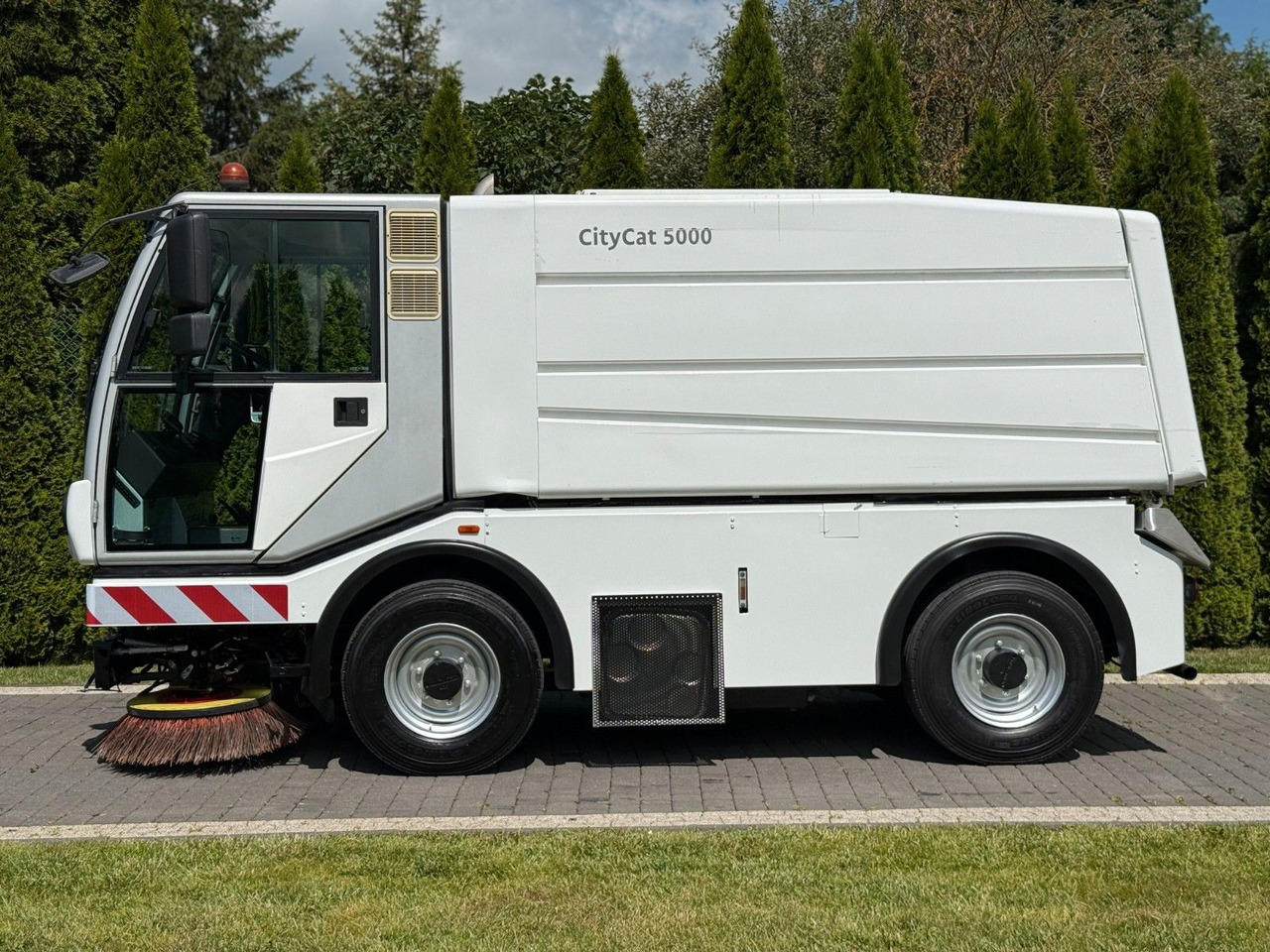 Schmidt BUCHER CITYCAT 5000 SWEEPER - Balayeuse de voirie: photos 4 Schmidt BUCHER CITYCAT 5000 SWEEPER - Balayeuse de voirie: photos 4