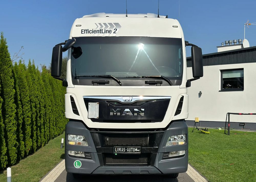 MAN TGX 18.440 HYDRAULIKA - Tracteur routier: photos 2 MAN TGX 18.440 HYDRAULIKA - Tracteur routier: photos 2