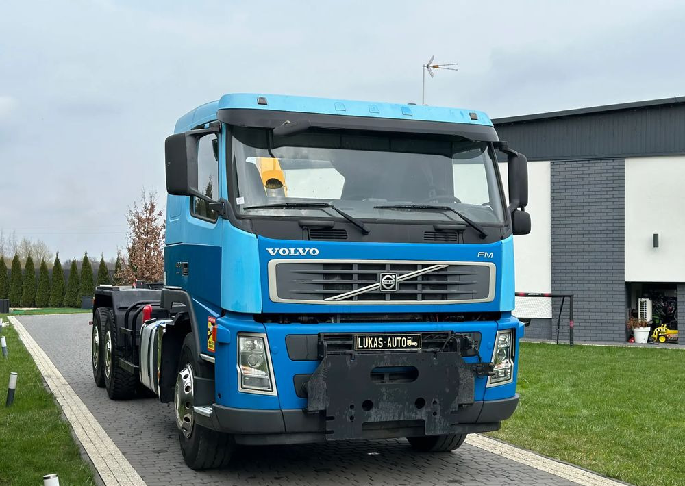 Volvo FM 400 HAKOWIEC 6X4 - Camion ampliroll: photos 3 Volvo FM 400 HAKOWIEC 6X4 - Camion ampliroll: photos 3