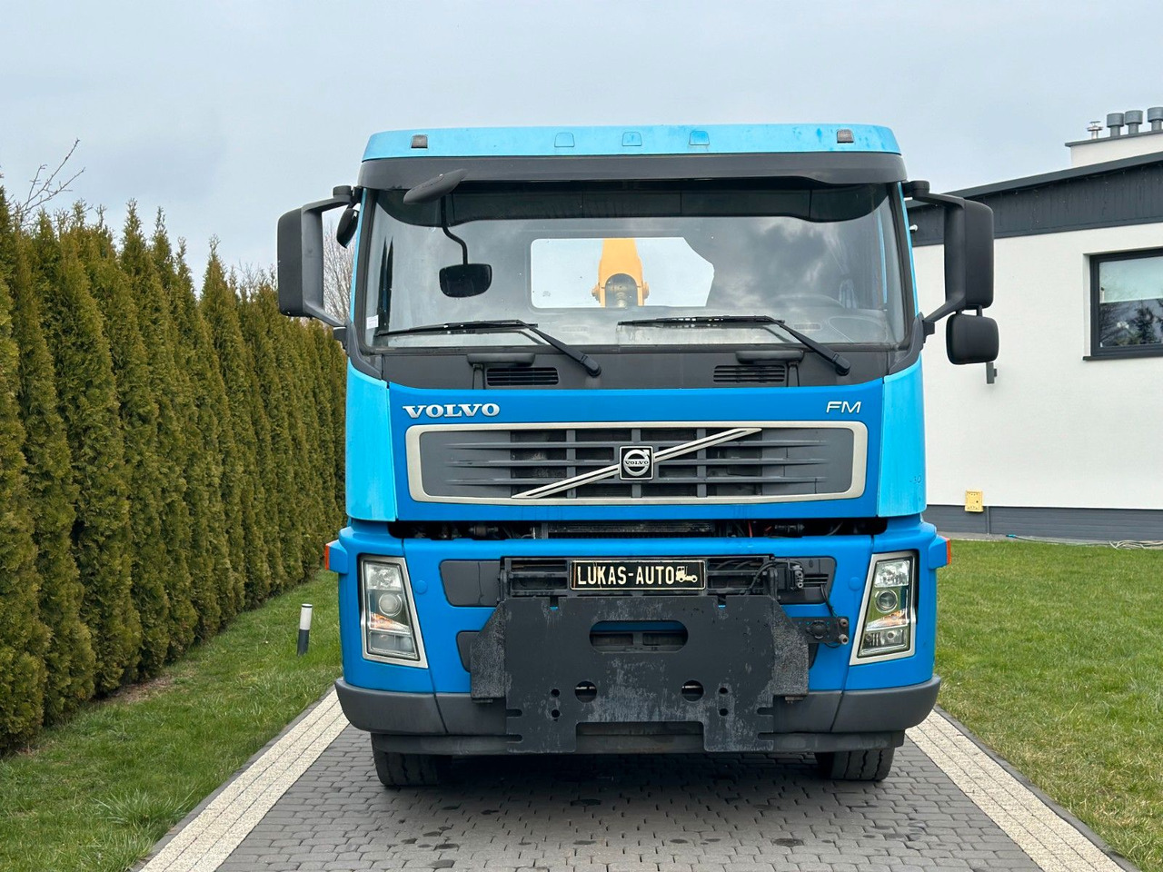 Volvo FM 400 MANUAL 6X4 ABROLLKIPPER - Camion ampliroll: photos 2 Volvo FM 400 MANUAL 6X4 ABROLLKIPPER - Camion ampliroll: photos 2
