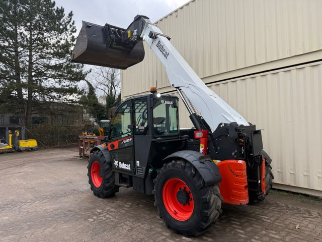 Bobcat TL43.80HF Agri / 130 PS / 2019 BJ / 2.342 H - Chariot télescopique: photos 3 Bobcat TL43.80HF Agri / 130 PS / 2019 BJ / 2.342 H - Chariot télescopique: photos 3