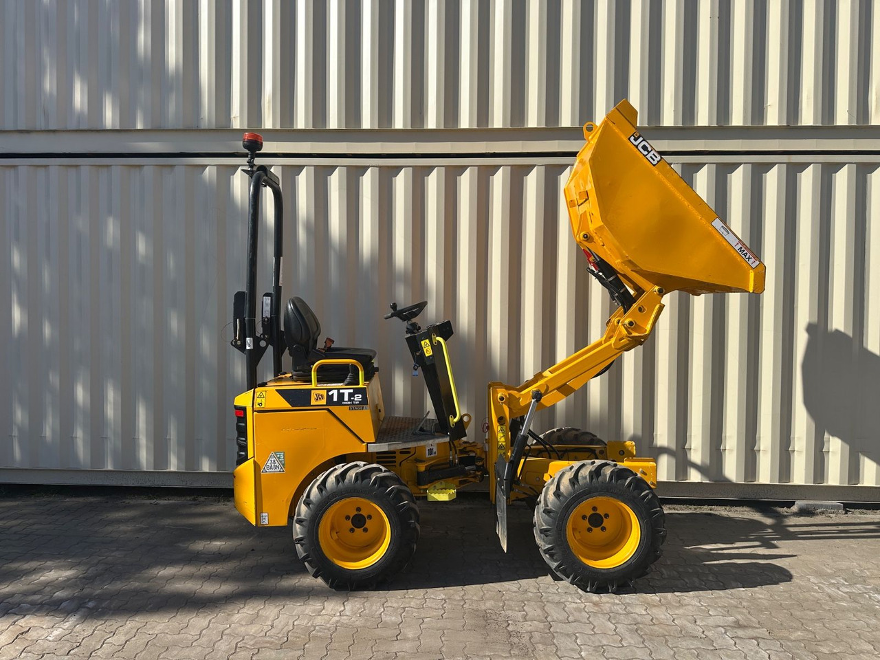 JCB 1T-2 High Tip Dumper, 440 Bh, 1.000 KG - Mini tombereau: photos 5 JCB 1T-2 High Tip Dumper, 440 Bh, 1.000 KG - Mini tombereau: photos 5