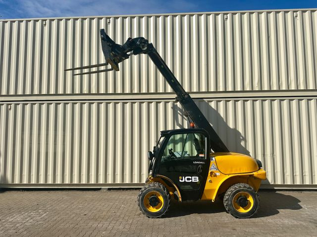 JCB 520-40 / 2017 BJ / 2.297 Bh / 4 Meter / 2 Tonnen - Chariot télescopique: photos 2 JCB 520-40 / 2017 BJ / 2.297 Bh / 4 Meter / 2 Tonnen - Chariot télescopique: photos 2