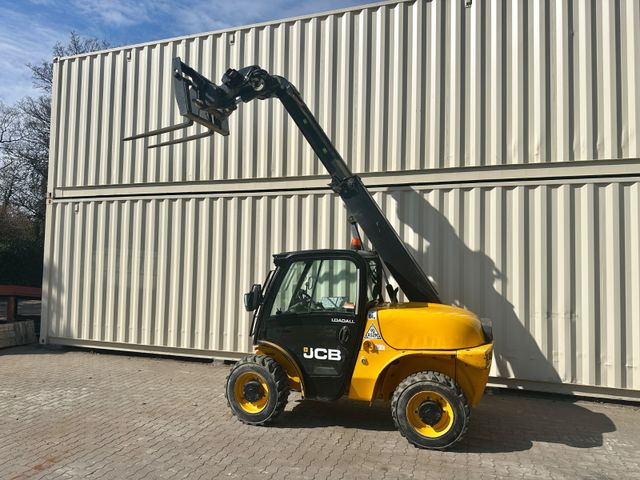 JCB 520-40 / 2017 BJ / 2.297 Bh / 4 Meter / 2 Tonnen - Chariot télescopique: photos 3 JCB 520-40 / 2017 BJ / 2.297 Bh / 4 Meter / 2 Tonnen - Chariot télescopique: photos 3