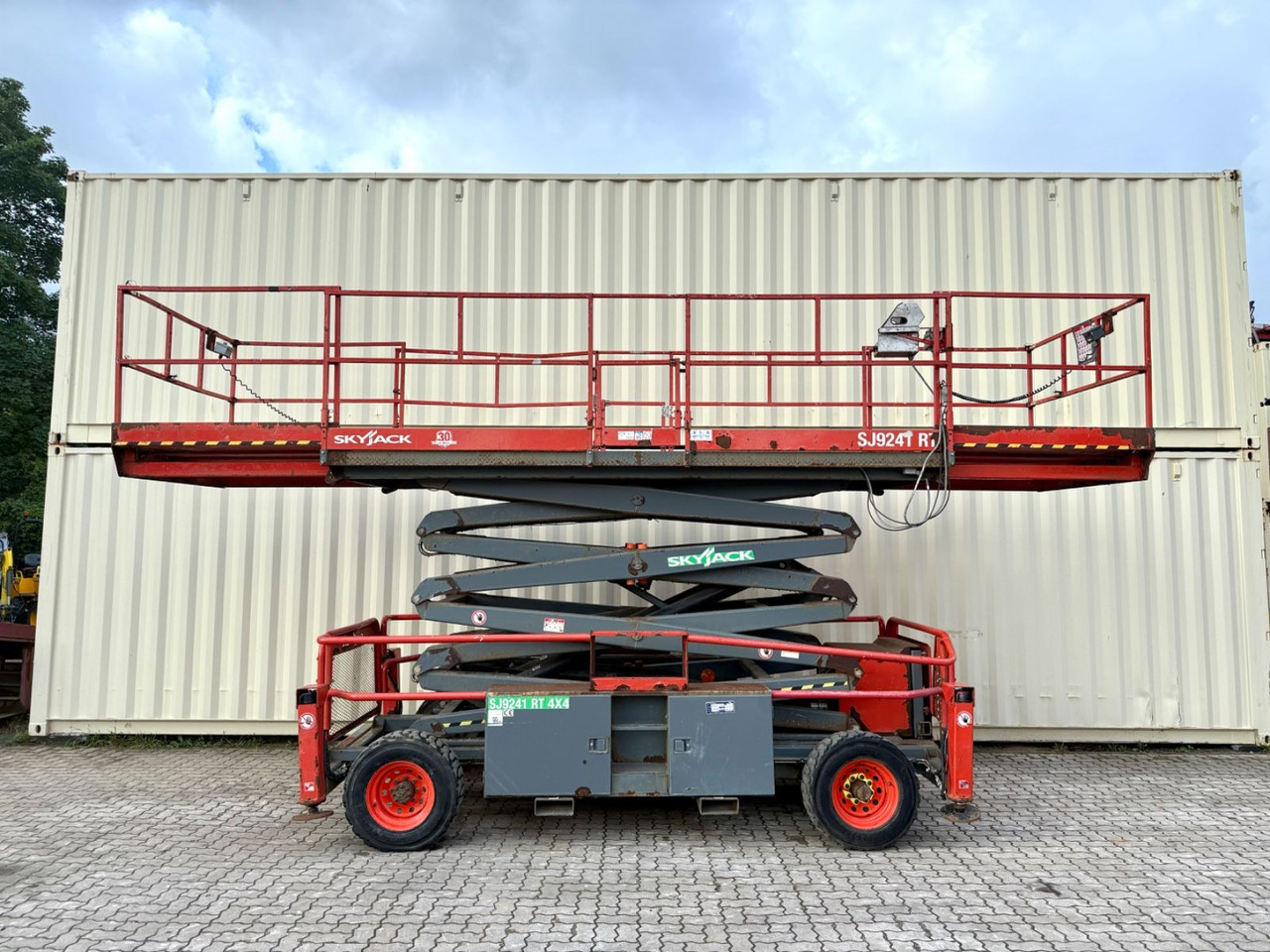 Skyjack SJ9241 4x4 Diesel / 14.5 Meter / 2015 BJ - Camion avec nacelle: photos 3 Skyjack SJ9241 4x4 Diesel / 14.5 Meter / 2015 BJ - Camion avec nacelle: photos 3