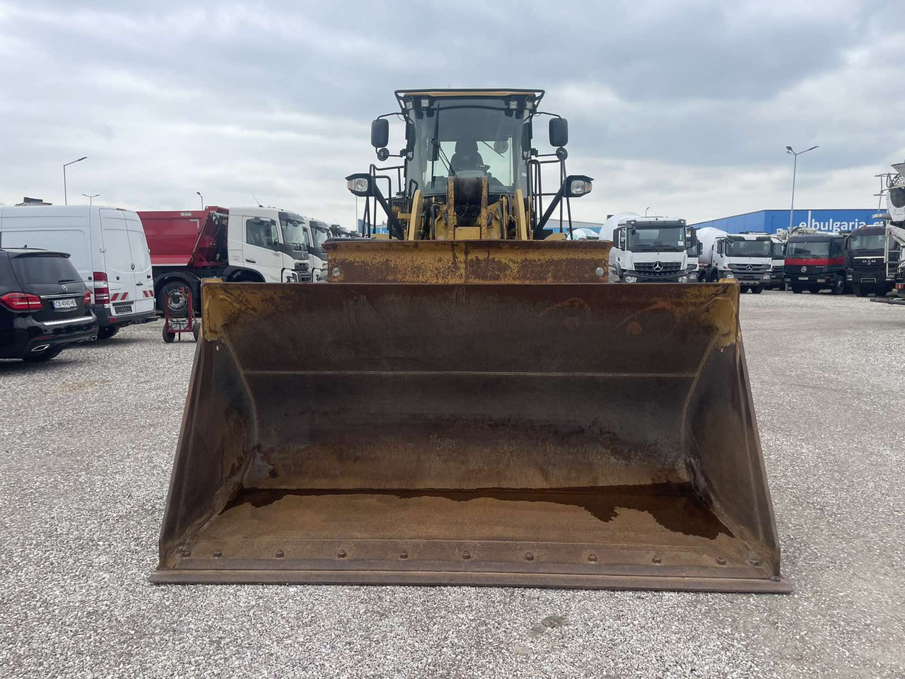 Caterpillar 962K - Chargeuse sur pneus: photos 2 Caterpillar 962K - Chargeuse sur pneus: photos 2