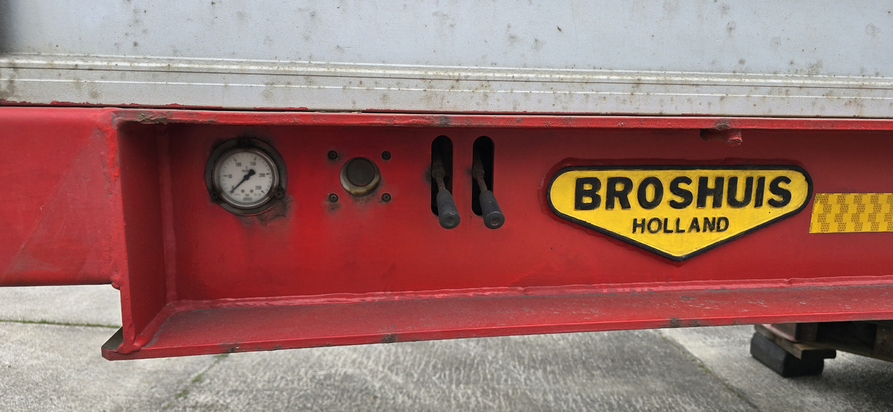 Semi-remorque surbaissé BROSHUIS 1ADU '2008 extended and torsion axle: photos 8