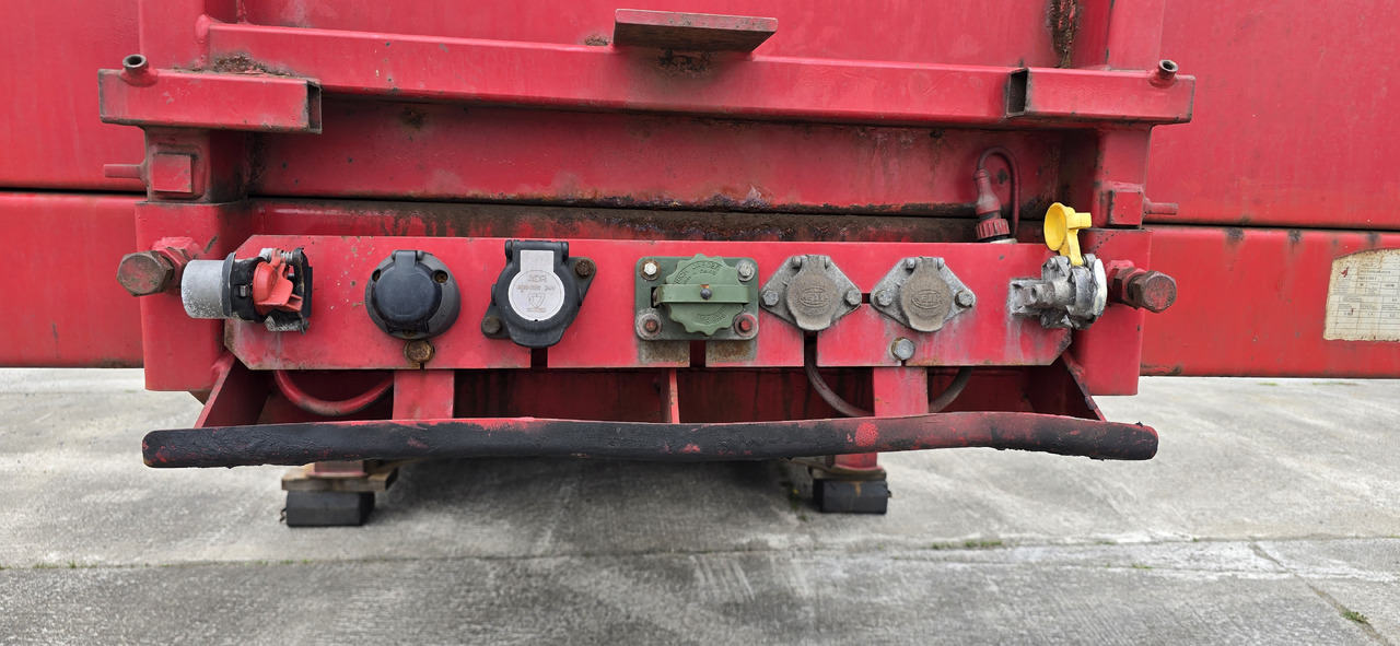 Semi-remorque surbaissé BROSHUIS 1ADU '2008 extended and torsion axle: photos 7