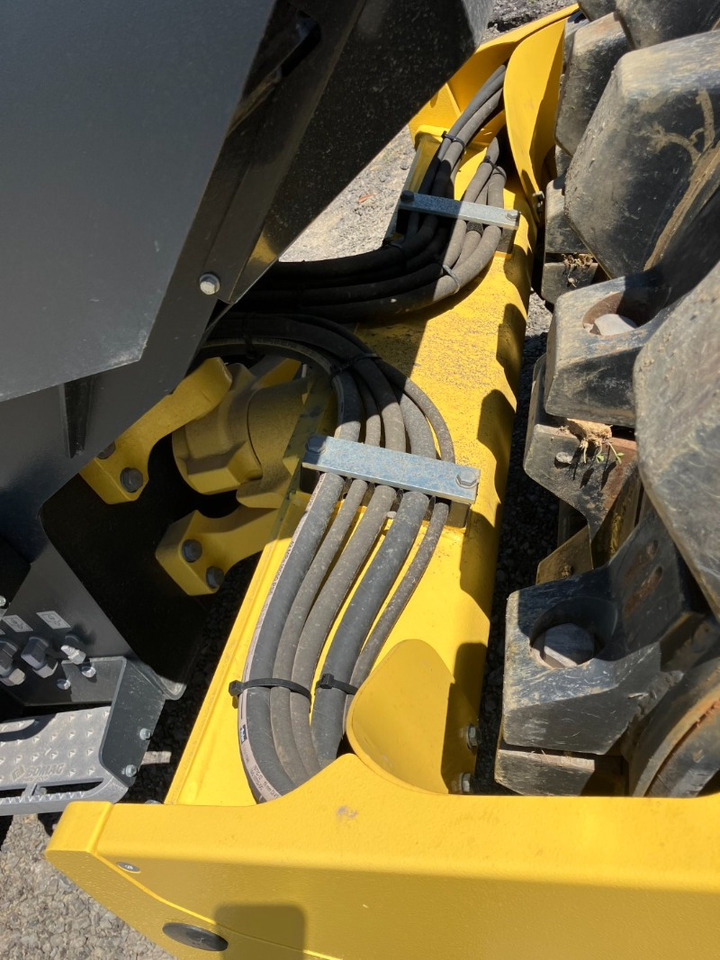 Compacteur BOMAG DE BW 145 DH-5  Stage V/Tier 4f: photos 9