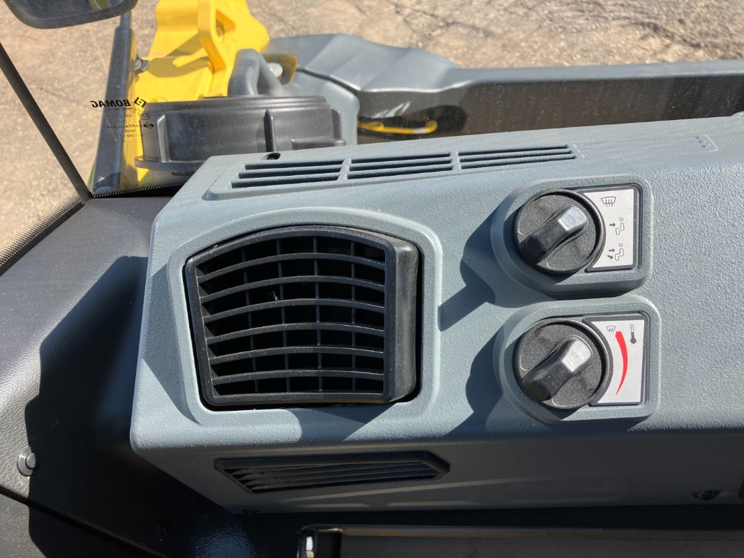 Rouleau compresseur BOMAG DE BW 151 AD-50 Stage IIIa/TIER3: photos 6