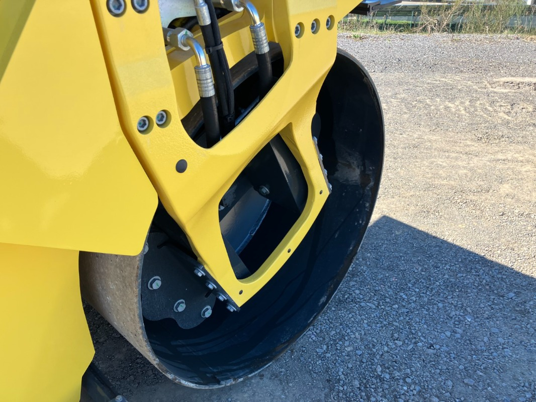 Rouleau compresseur BOMAG DE BW 151 AD-50 Stage IIIa/TIER3: photos 18