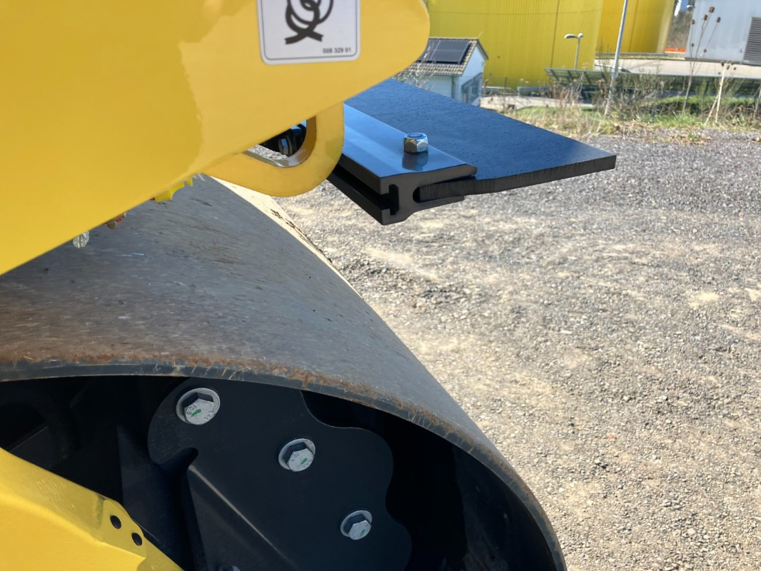 Rouleau compresseur BOMAG DE BW 151 AD-50 Stage IIIa/TIER3: photos 17