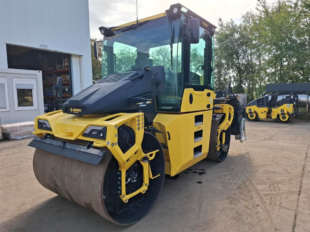 BOMAG DE BW 174 AP-5 AM Hybrid Stage V/Tier 4f - Rouleau compresseur: photos 1 BOMAG DE BW 174 AP-5 AM Hybrid Stage V/Tier 4f - Rouleau compresseur: photos 1