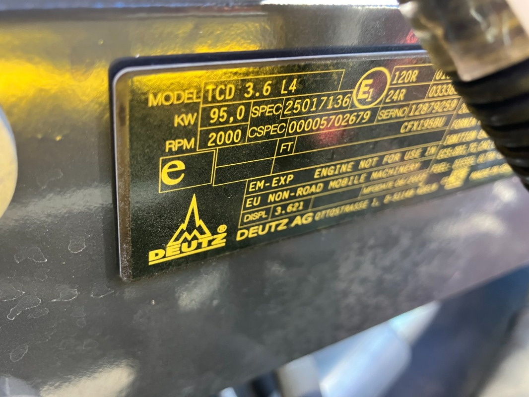 BOMAG DE BW 211 DH-5 Stage IV/TIER4f - Compacteur: photos 4 BOMAG DE BW 211 DH-5 Stage IV/TIER4f - Compacteur: photos 4